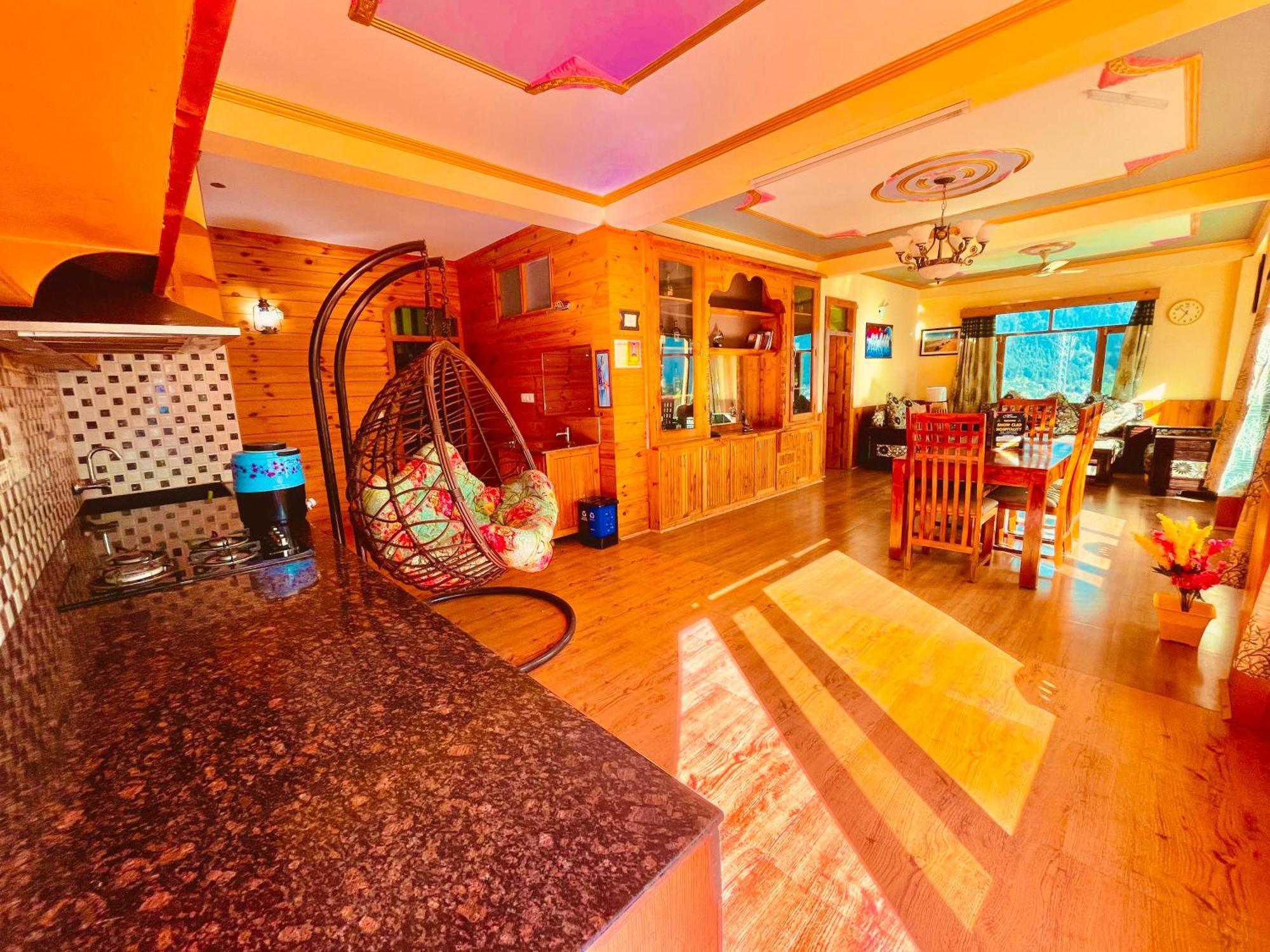 Woods Villa Cottages Manali - 1,2,3,4 Cottages & Villas Available In Manali With Scenic Mountain View Eksteriør bilde