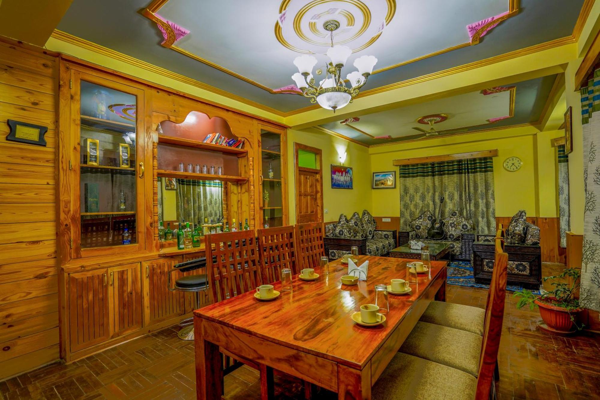 Woods Villa Cottages Manali - 1,2,3,4 Cottages & Villas Available In Manali With Scenic Mountain View Eksteriør bilde