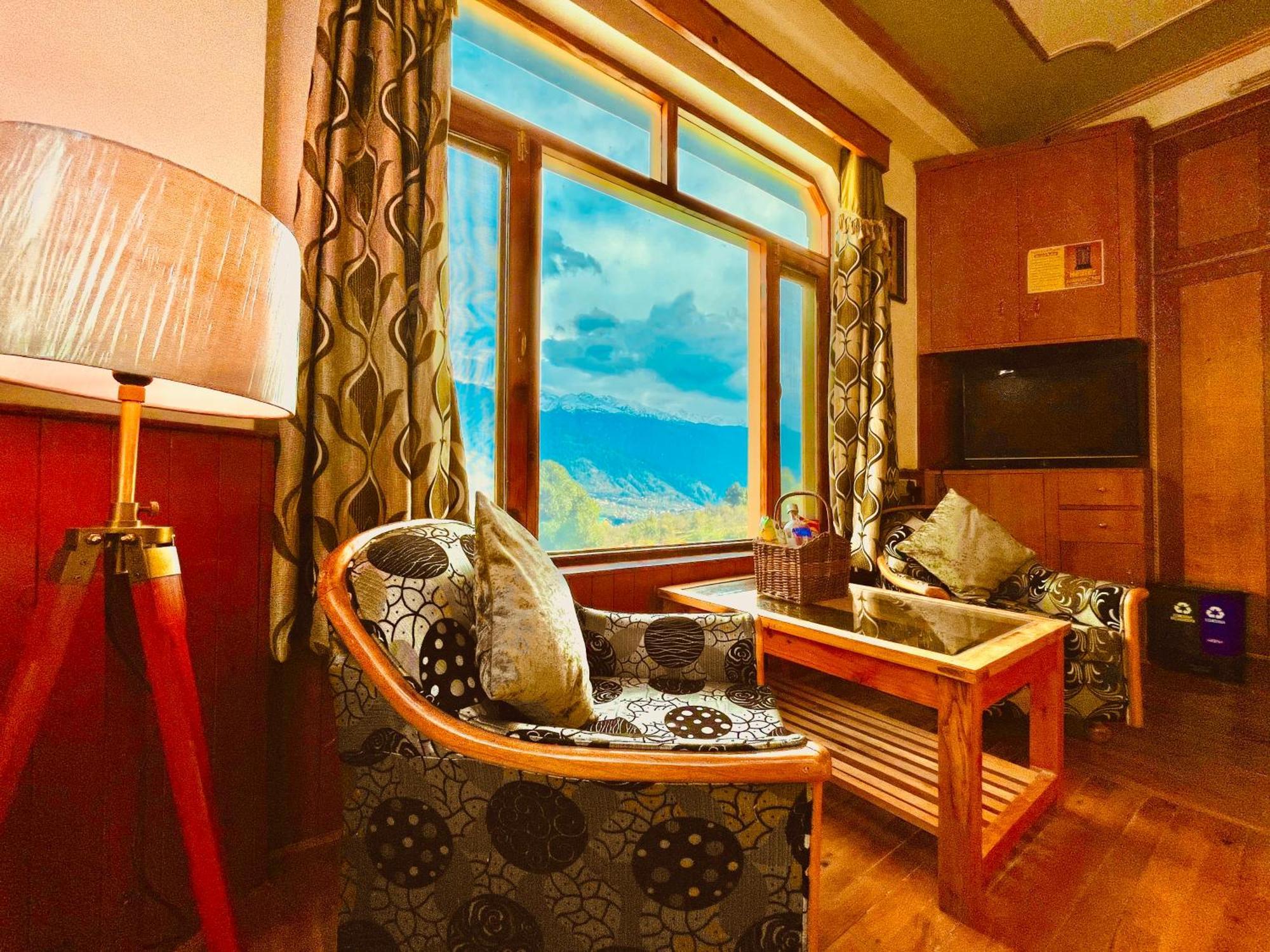 Woods Villa Cottages Manali - 1,2,3,4 Cottages & Villas Available In Manali With Scenic Mountain View Eksteriør bilde