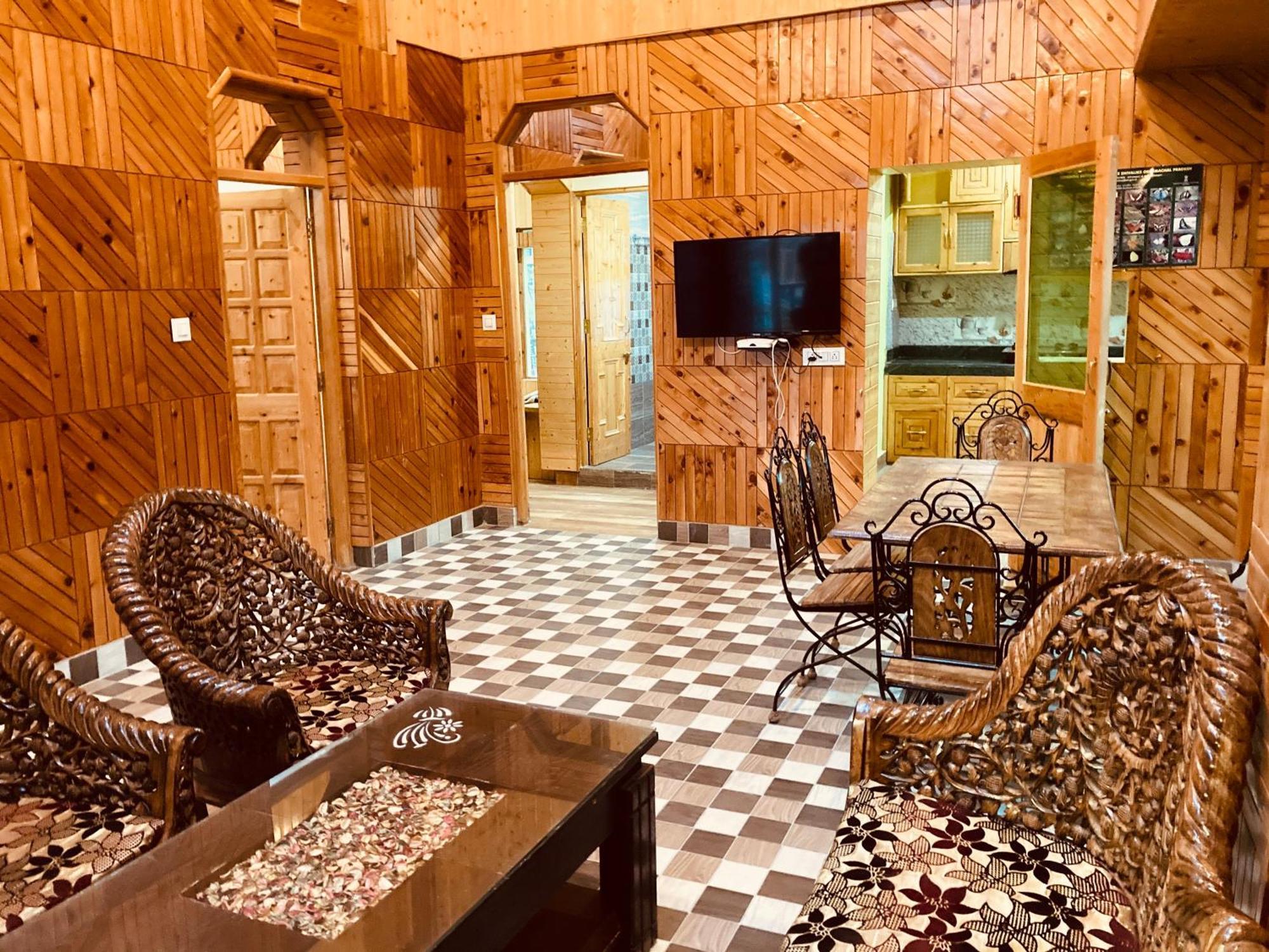 Woods Villa Cottages Manali - 1,2,3,4 Cottages & Villas Available In Manali With Scenic Mountain View Eksteriør bilde