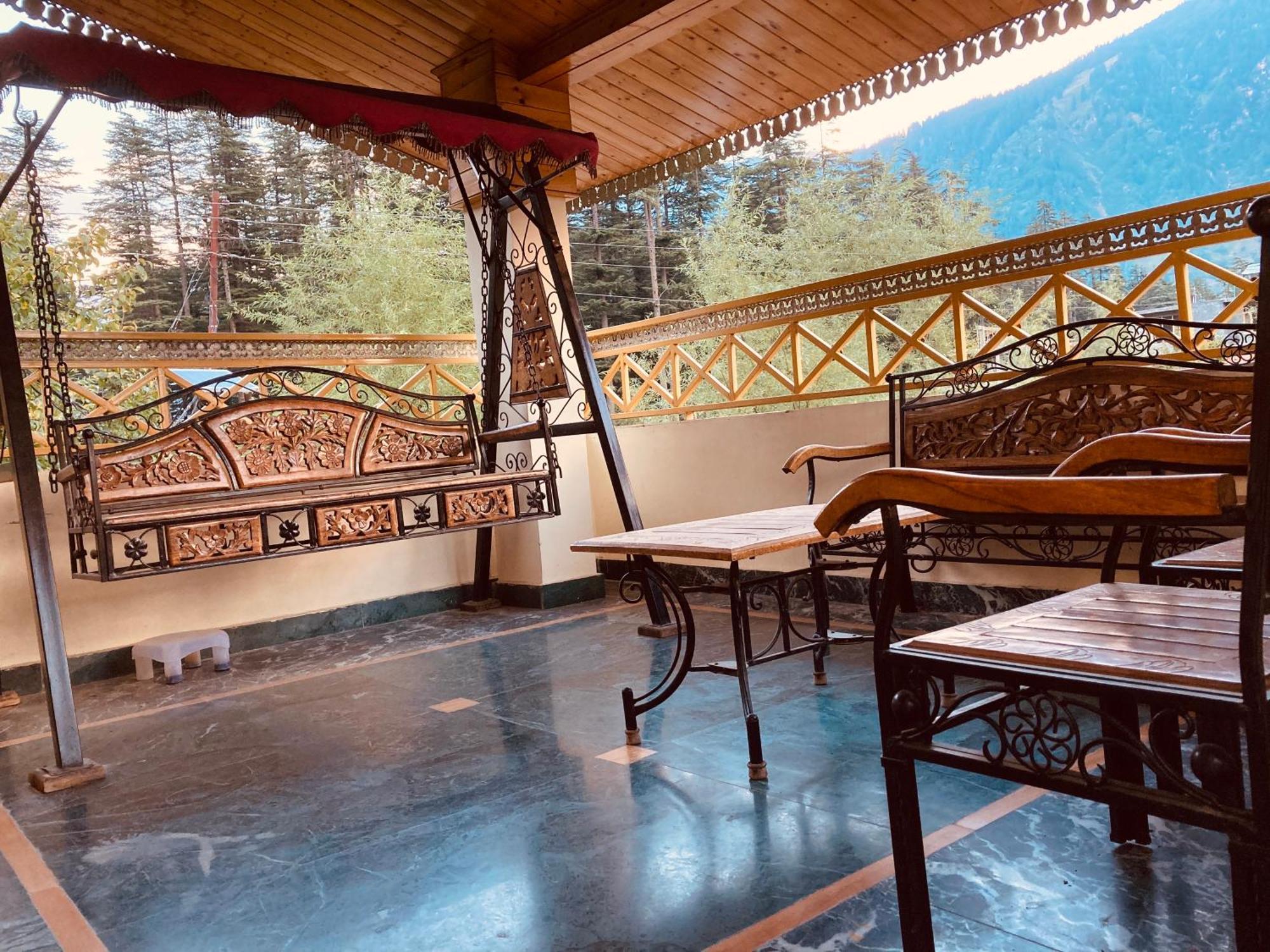 Woods Villa Cottages Manali - 1,2,3,4 Cottages & Villas Available In Manali With Scenic Mountain View Eksteriør bilde