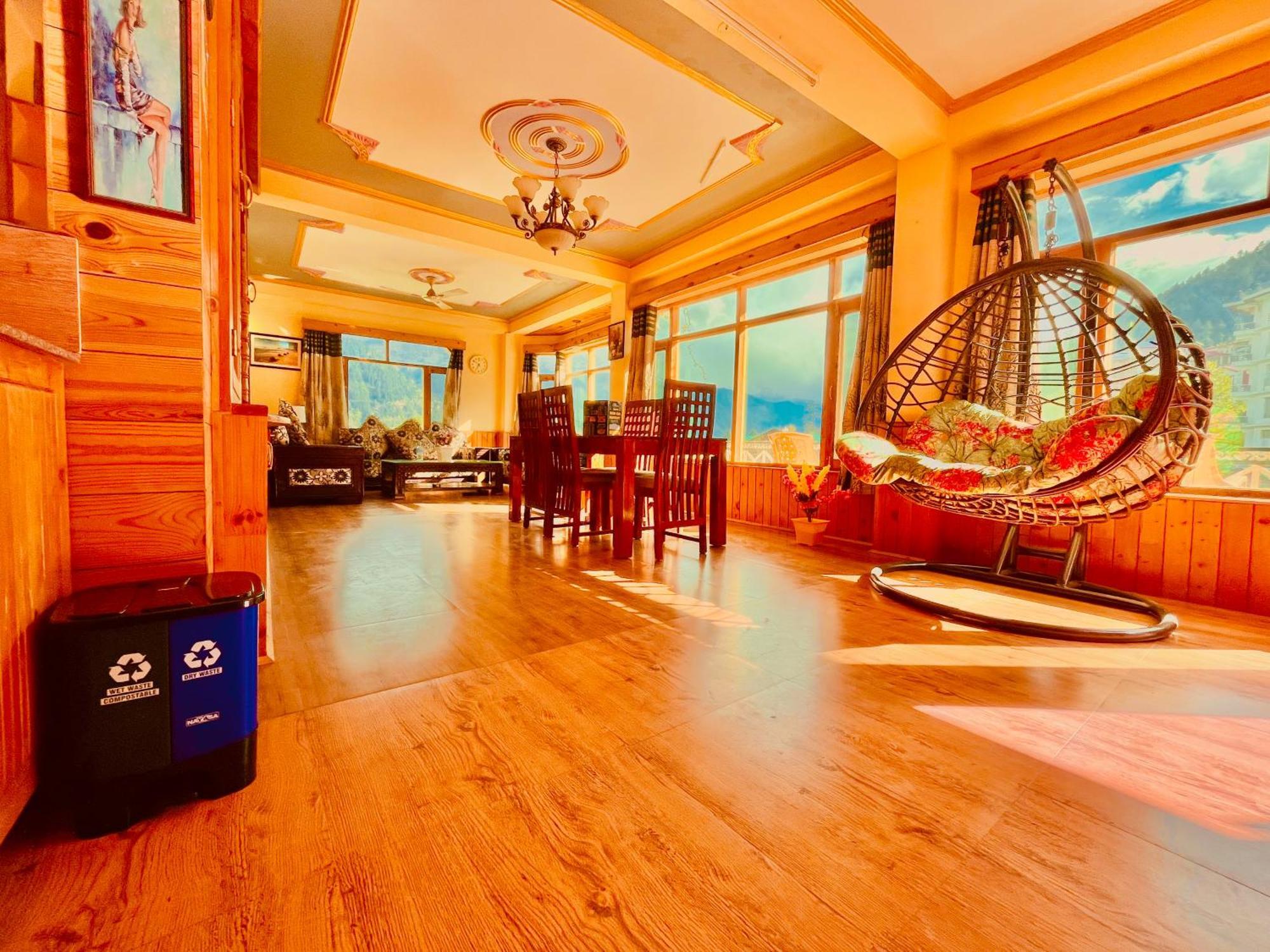 Woods Villa Cottages Manali - 1,2,3,4 Cottages & Villas Available In Manali With Scenic Mountain View Eksteriør bilde