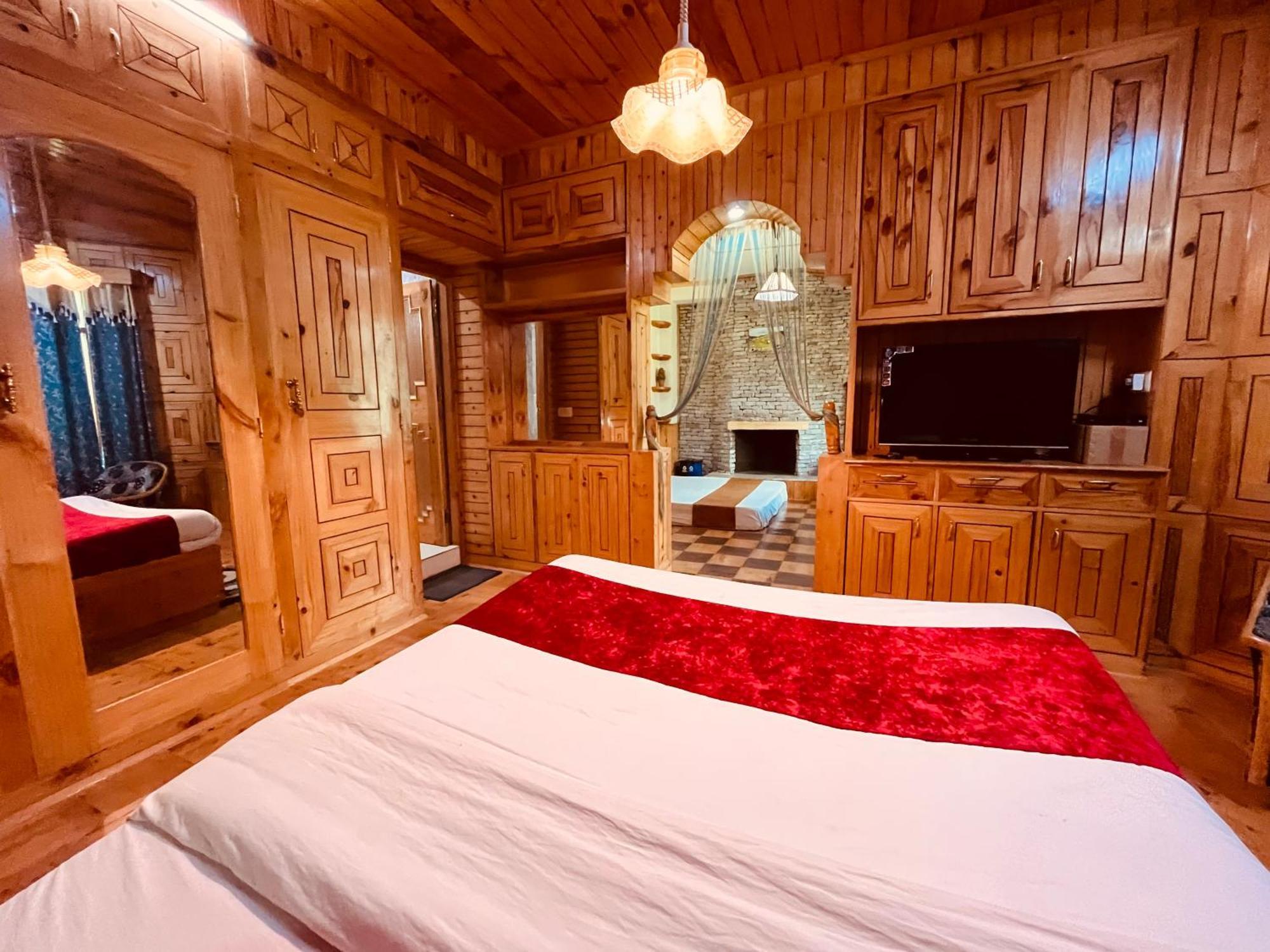 Woods Villa Cottages Manali - 1,2,3,4 Cottages & Villas Available In Manali With Scenic Mountain View Eksteriør bilde