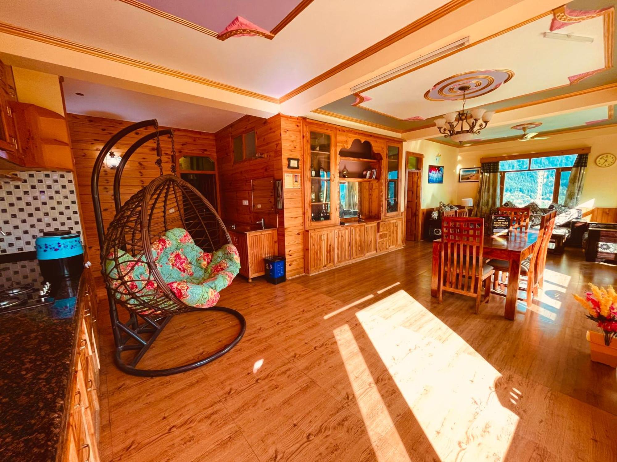 Woods Villa Cottages Manali - 1,2,3,4 Cottages & Villas Available In Manali With Scenic Mountain View Eksteriør bilde
